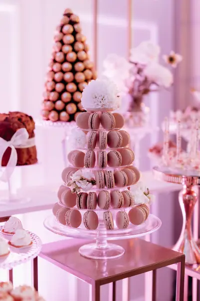 Słodki stół na weselu — Wedding Design