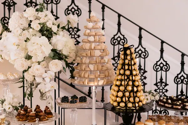Słodki stół na weselu — Wedding Design