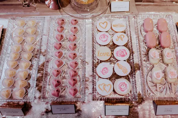 Słodki stół na weselu — Wedding Design