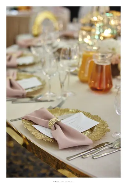 Nakrycie stołu weselnego — Wedding Design