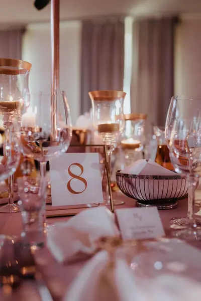 Nakrycie stołu weselnego — Wedding Design
